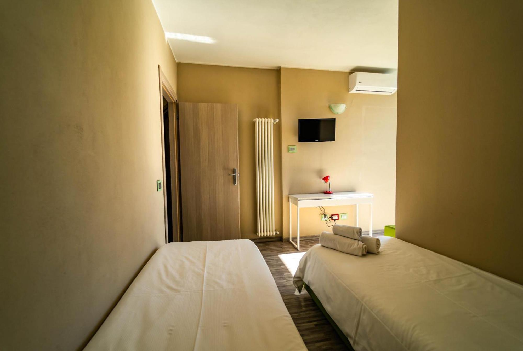 Montebello Lecco Rom bilde