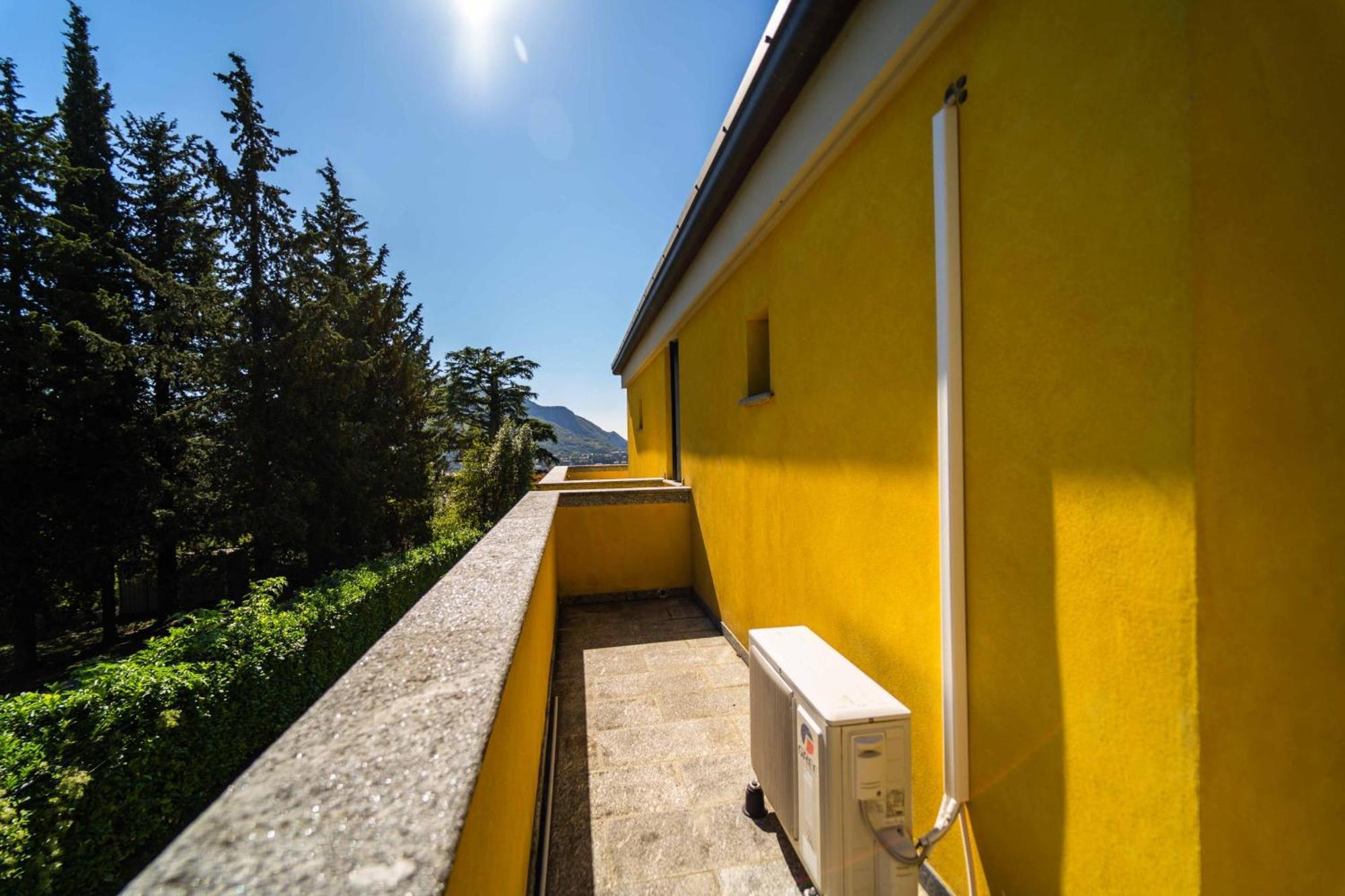 Montebello Lecco Rom bilde